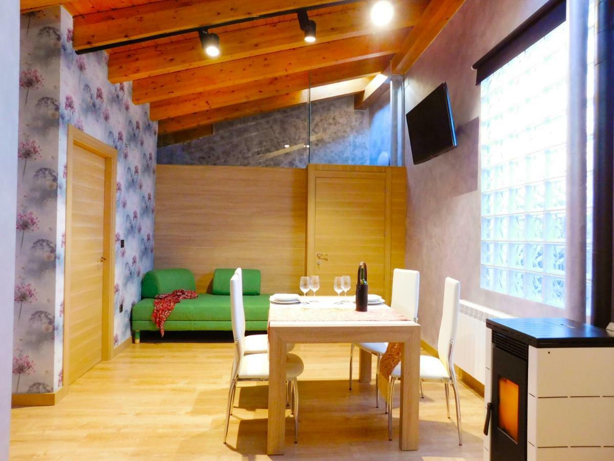Apartamento Ribera Del Duero Reserva Tubilla del Lago Exterior foto