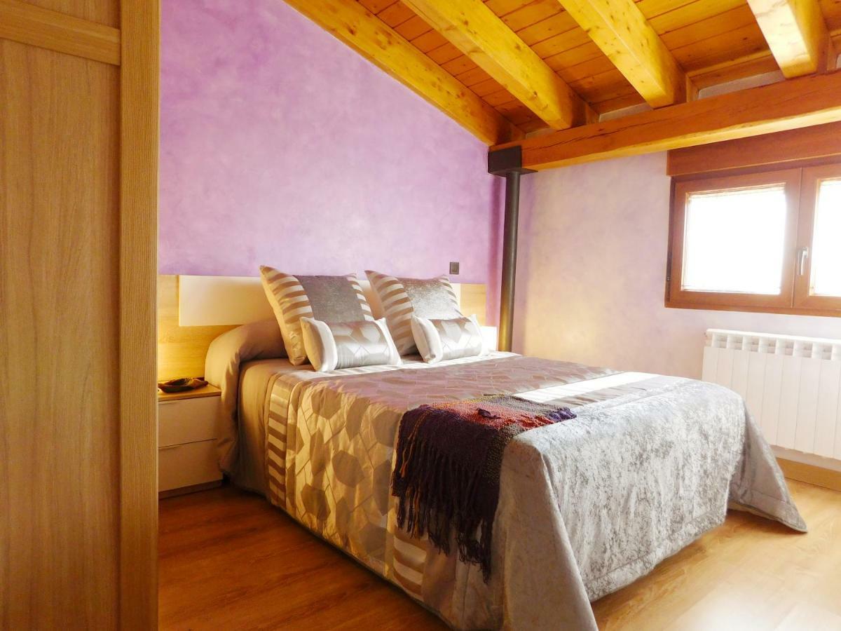 Apartamento Ribera Del Duero Reserva Tubilla del Lago Exterior foto